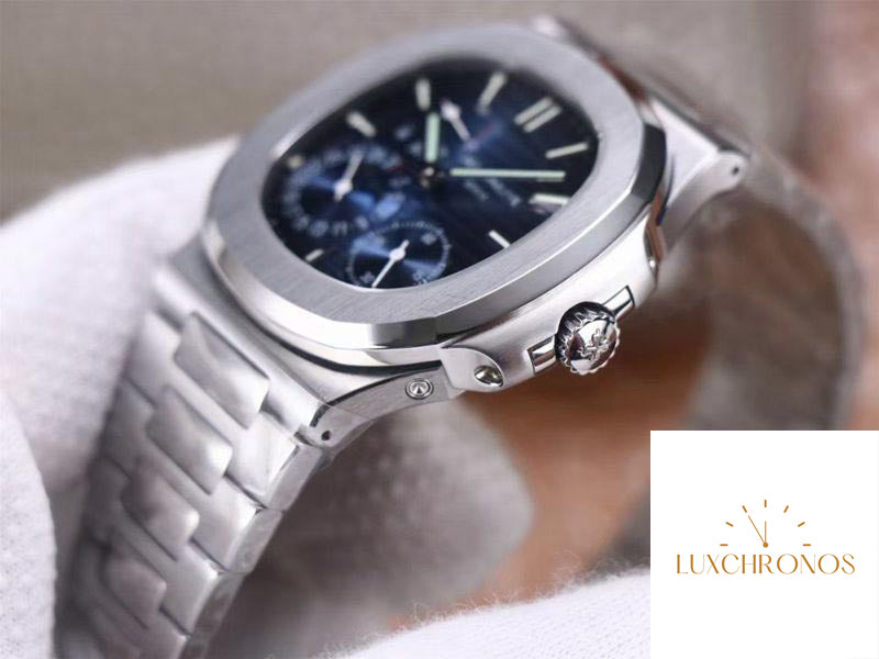 Patek Philippe Nautilus 5712/1A-001 1:1 Best Edition Blue Dial Steel Strap Swiss Movement