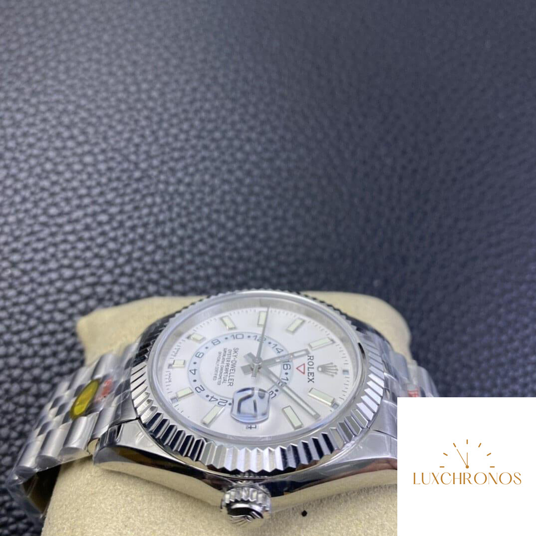 Replica Rolex Sky Dweller M326934-0002 1:1 Best Edition Noob Factory V2 White Dial