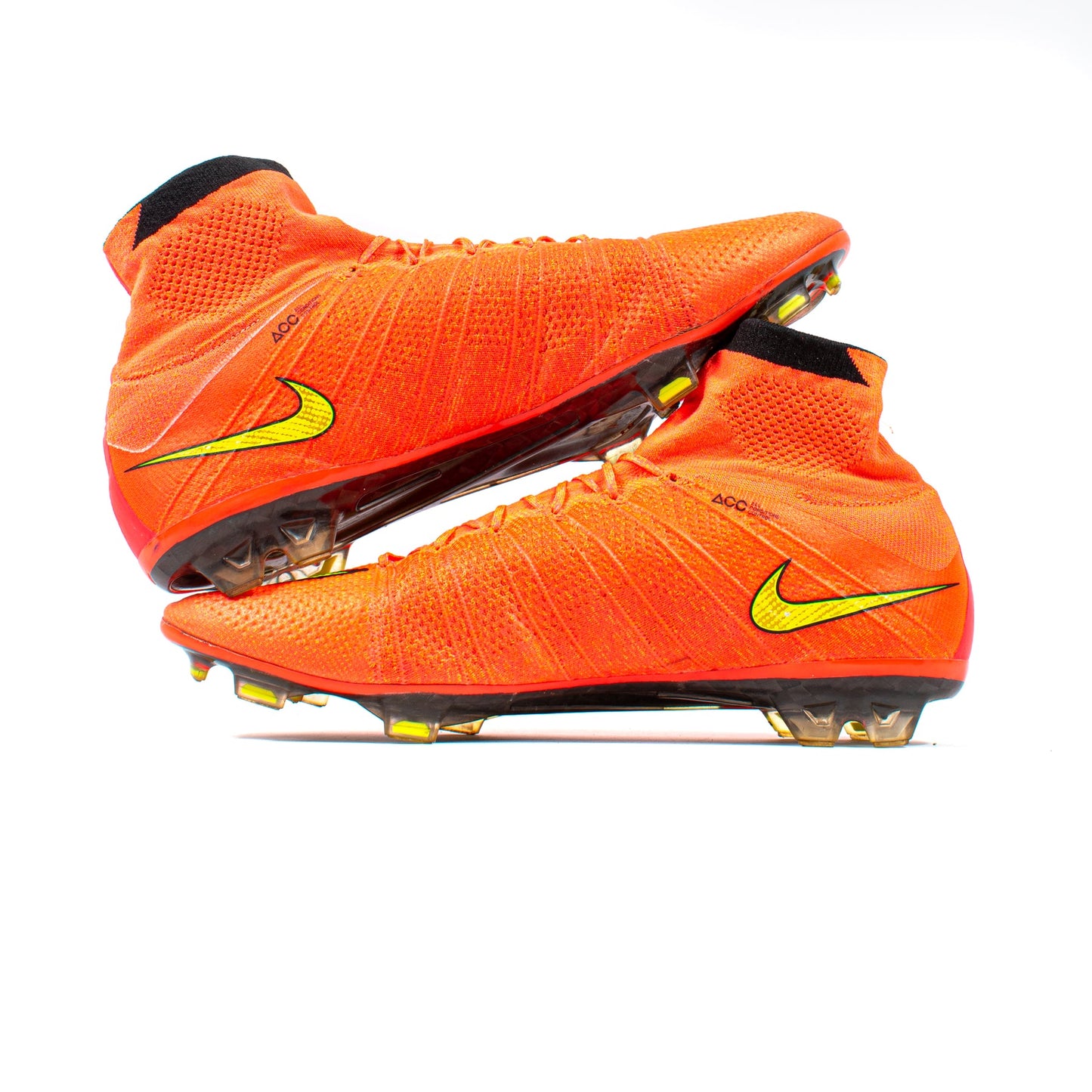 NIKE MERCURIAL VAPOR SUPERFLY IV WORLD CUP FG