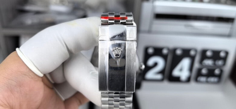 Rolex Sky-dweller