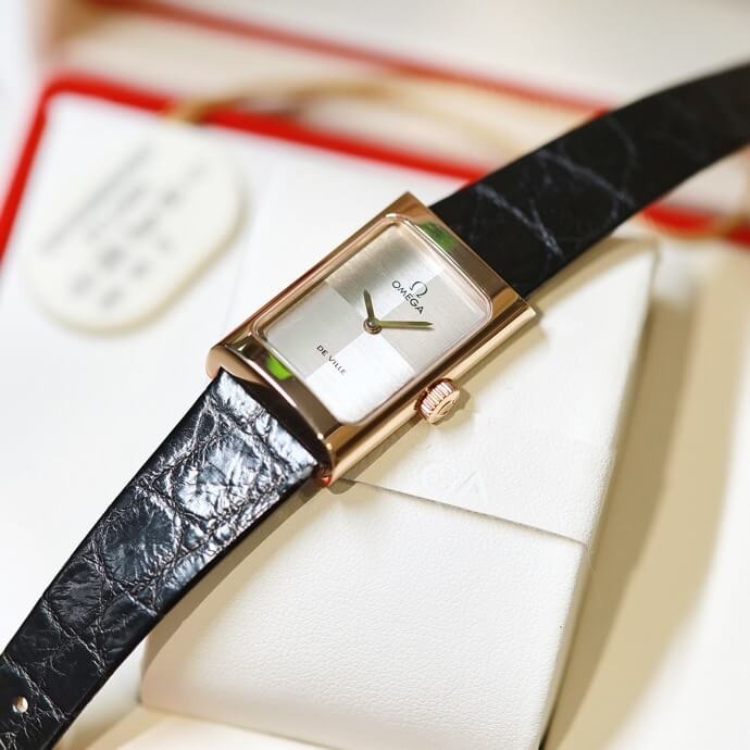 Omega De Ville