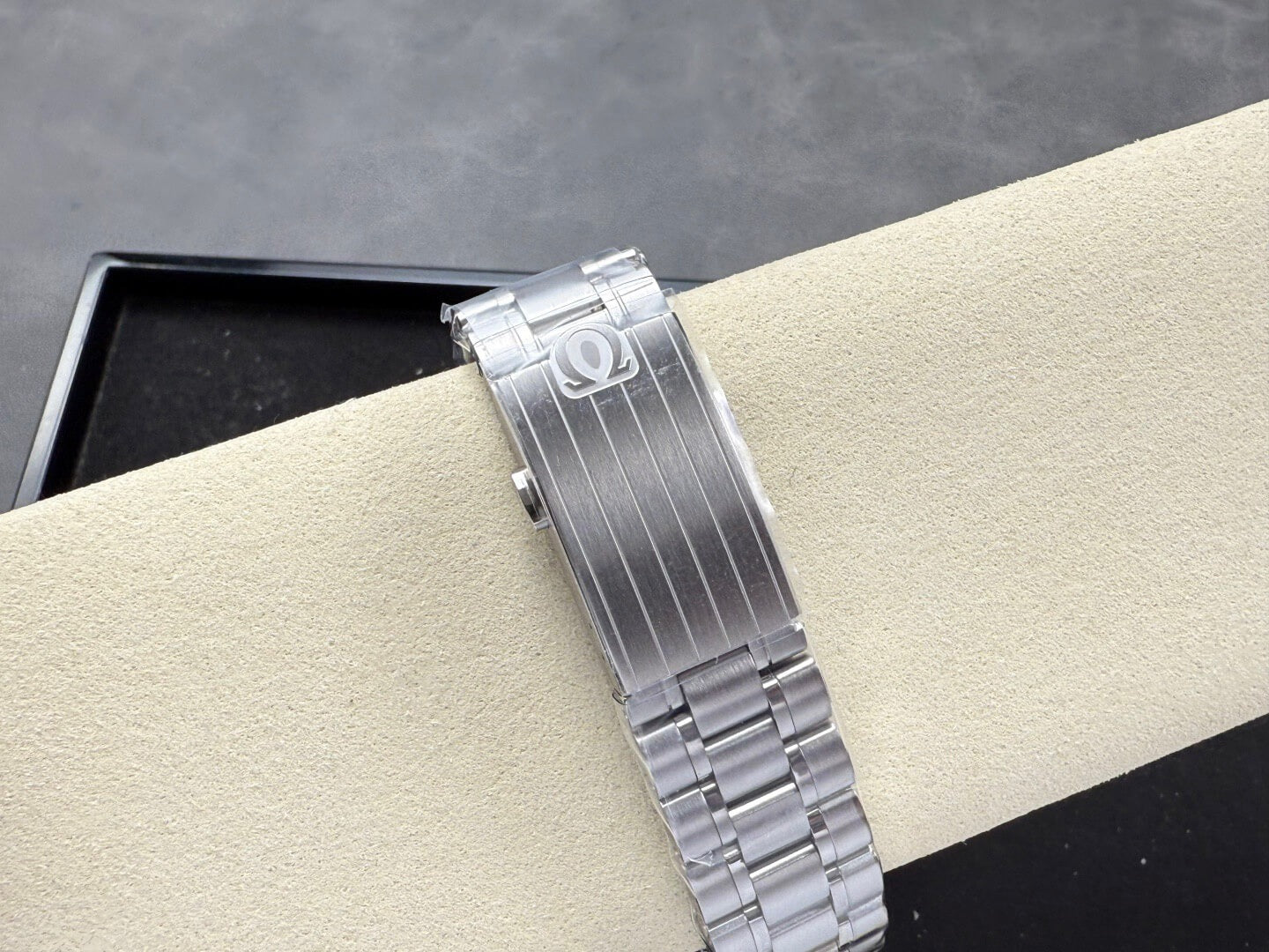 Omega Speedmaster