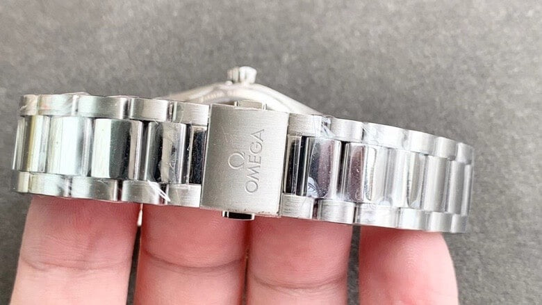 Omega De Ville