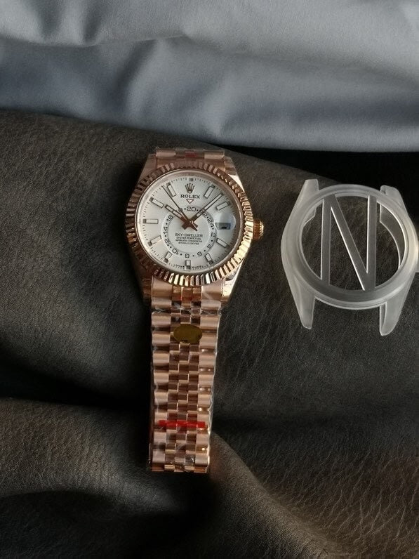 Rolex Sky-dweller