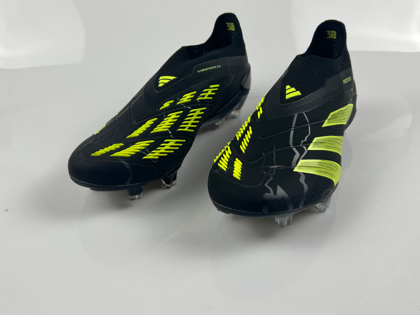 PREDATOR ACCURACY+ FG BOOTS-Black Yellow
