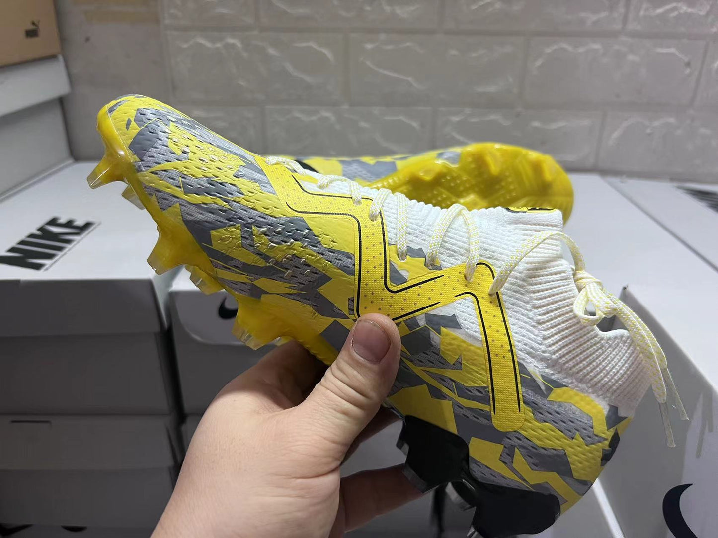 Future Ultimate FG-Yellow