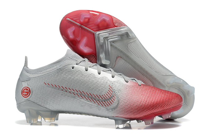 Limited time offer: Football boots on sale