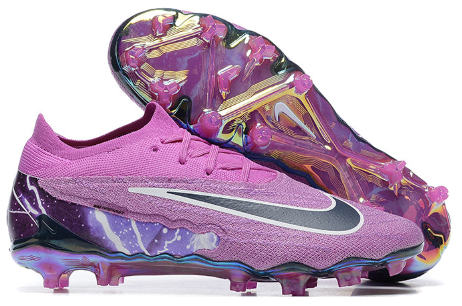 Limited time offer: Football boots on sale