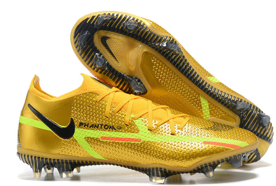 Limited time offer: Football boots on sale