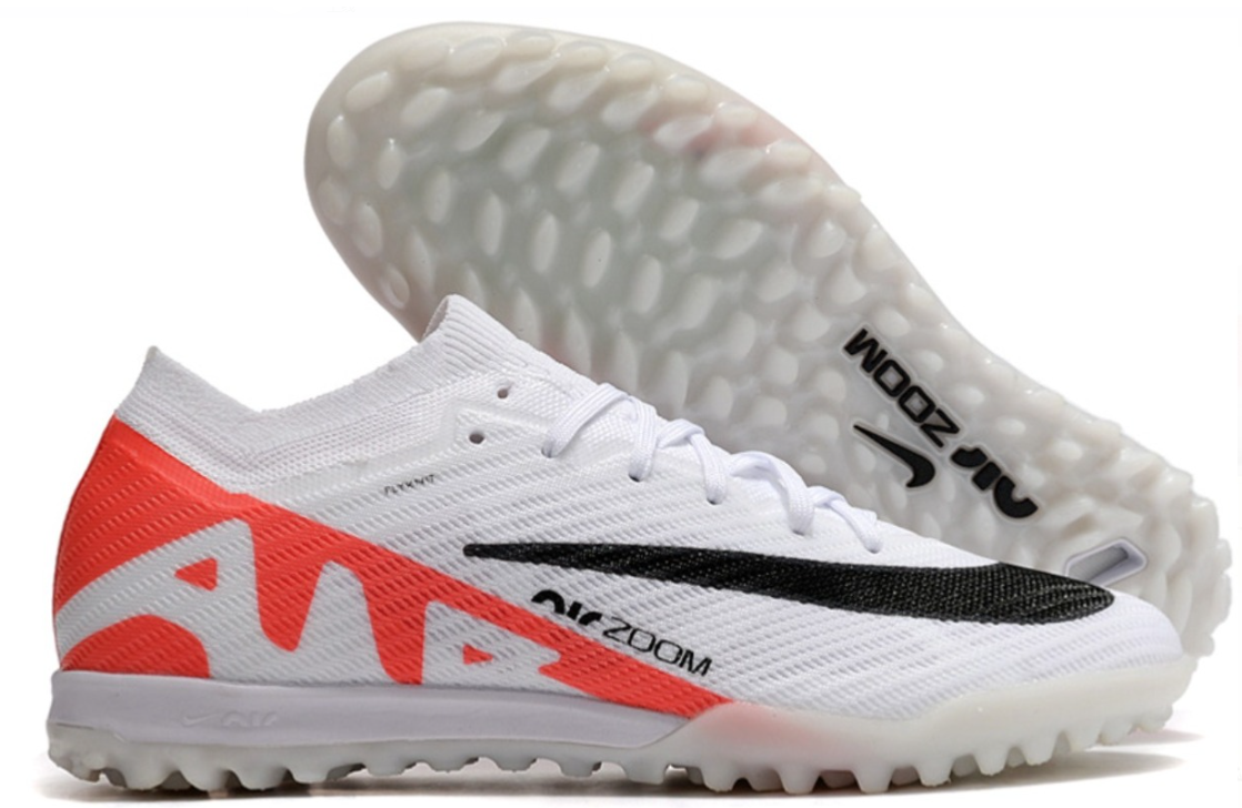 Limited time offer: Football boots on sale
