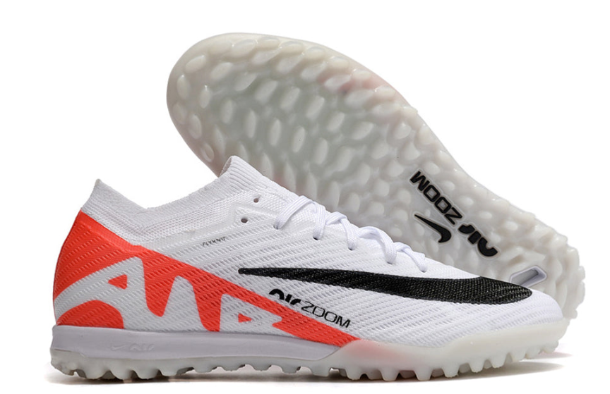 Limited time offer: Football boots on sale