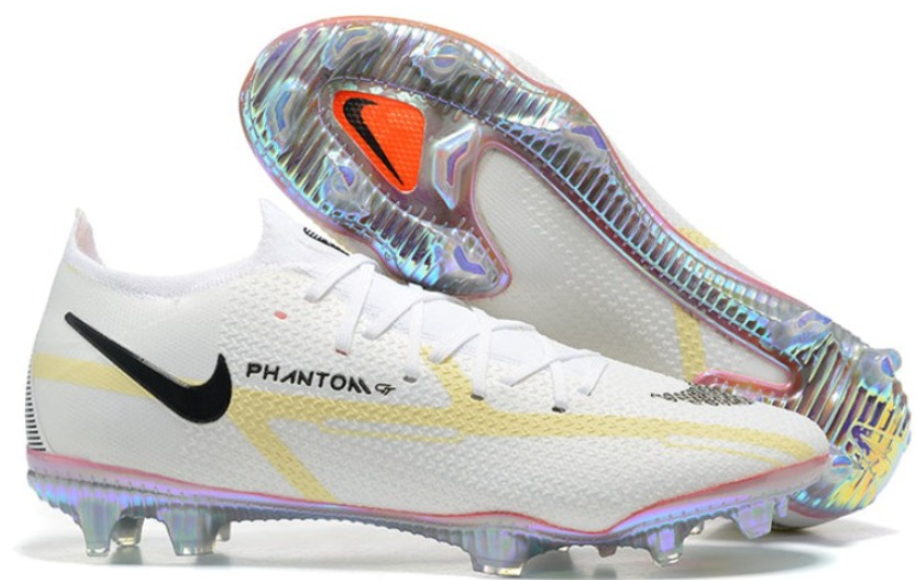 Limited time offer: Football boots on sale