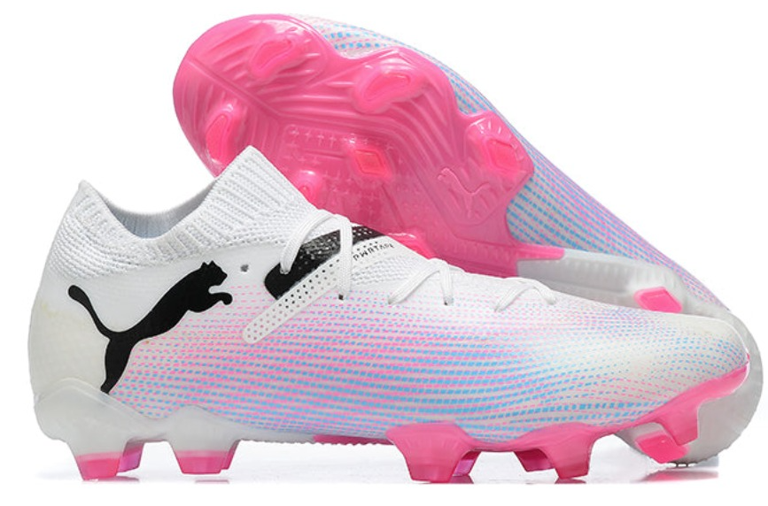Limited time offer: Football boots on sale