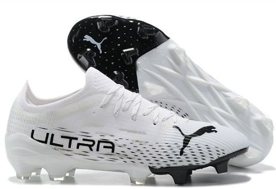 Limited time offer: Football boots on sale