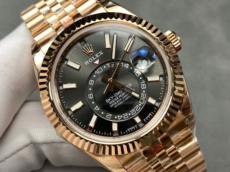 Rolex Sky-dweller