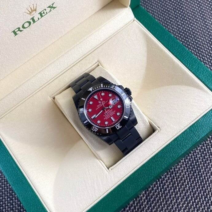 Rolex  Submariner