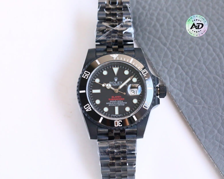 Rolex  Submariner