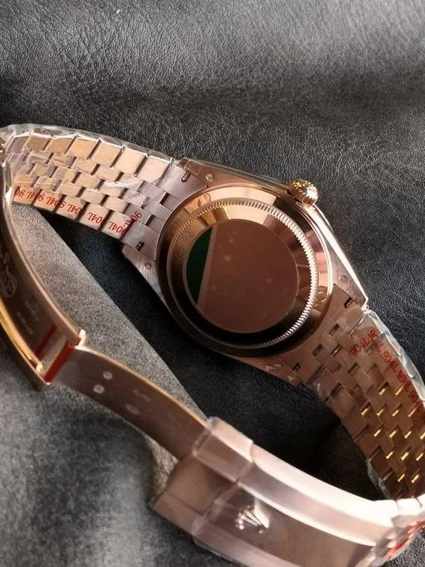 Rolex  Sky-dweller