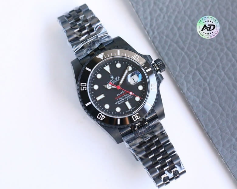 Rolex  Submariner