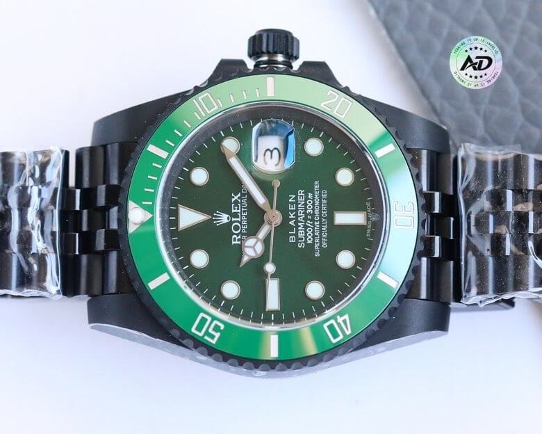 Rolex  Submariner