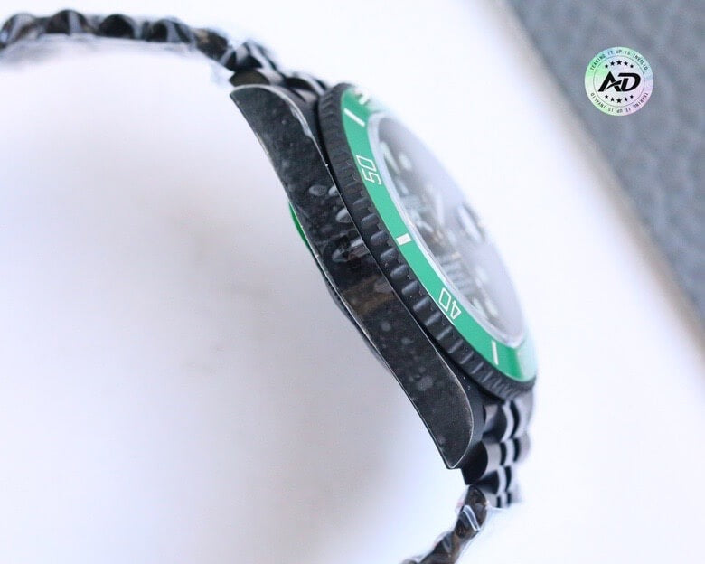 Rolex  Submariner