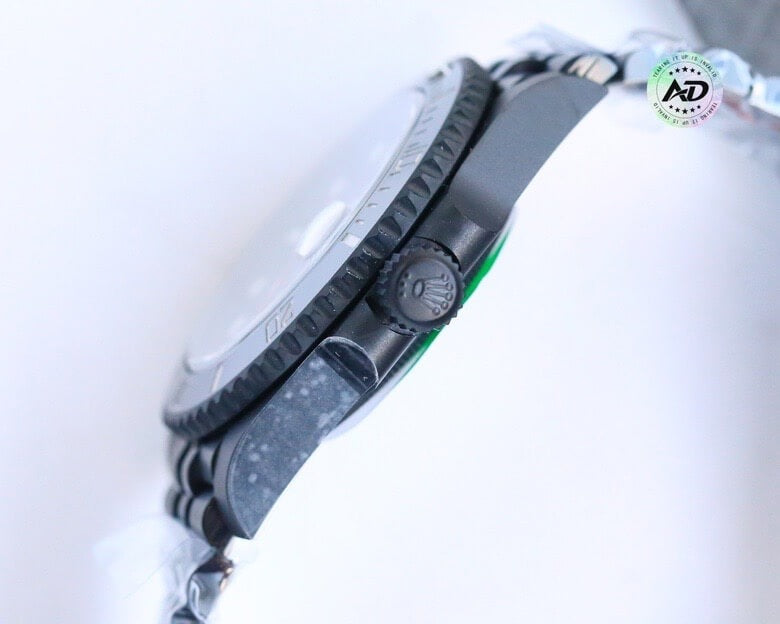 Rolex  Submariner