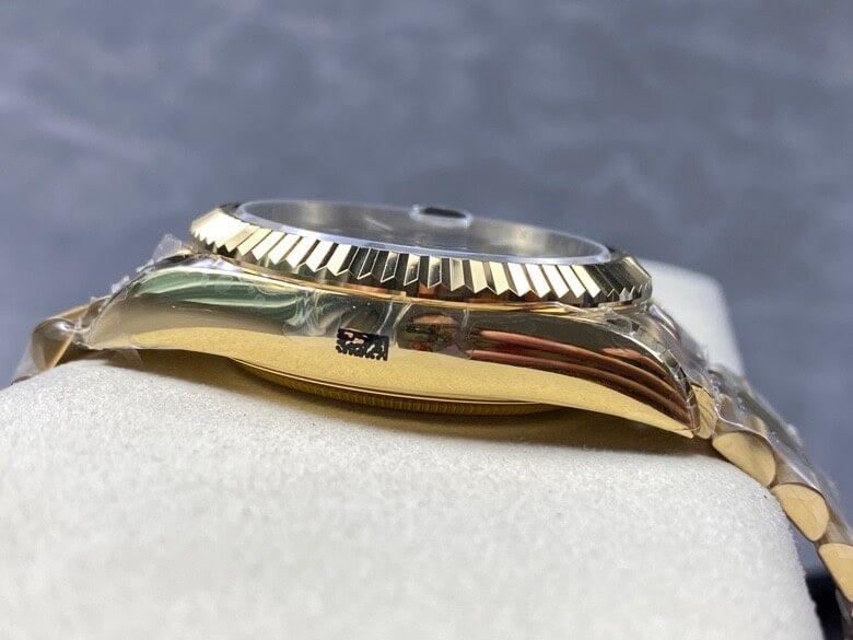 Rolex Sky-dweller
