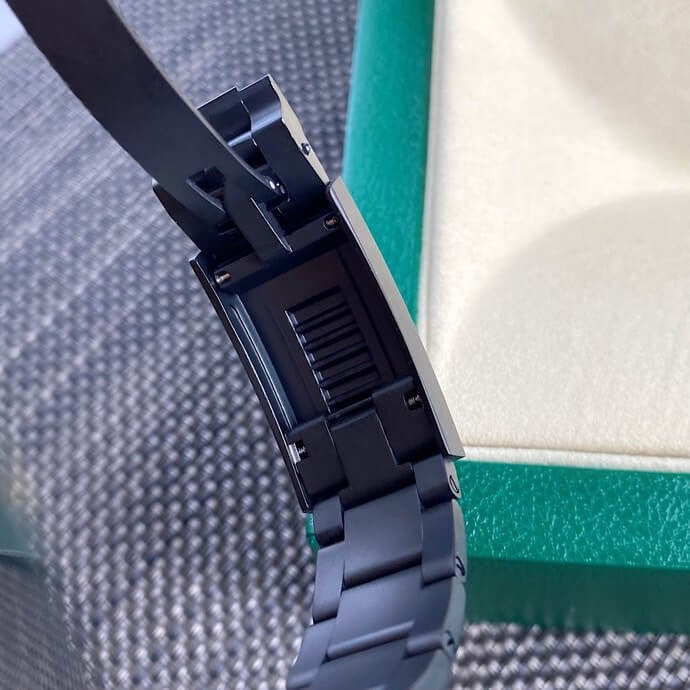 Rolex  Submariner
