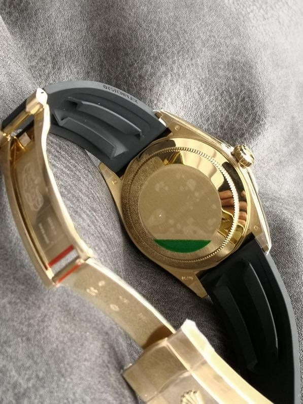 Rolex  Sky-dweller