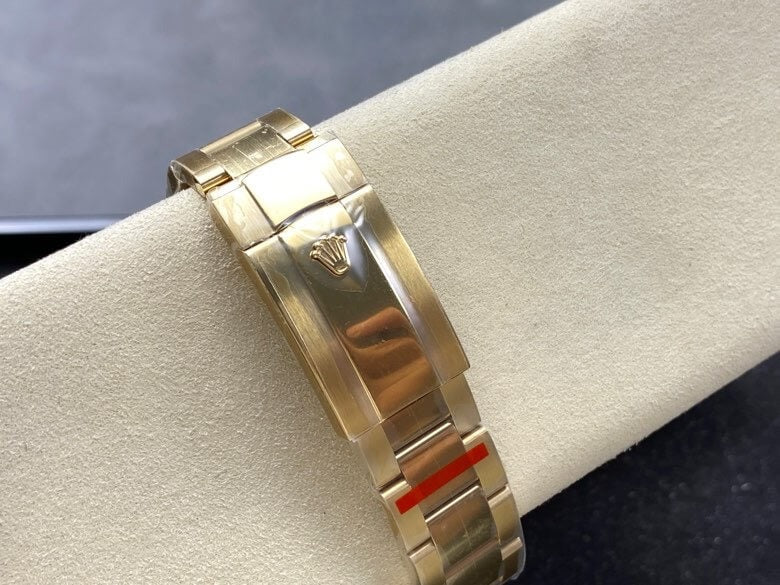Rolex Sky-dweller