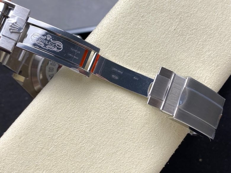 Rolex  Explorer