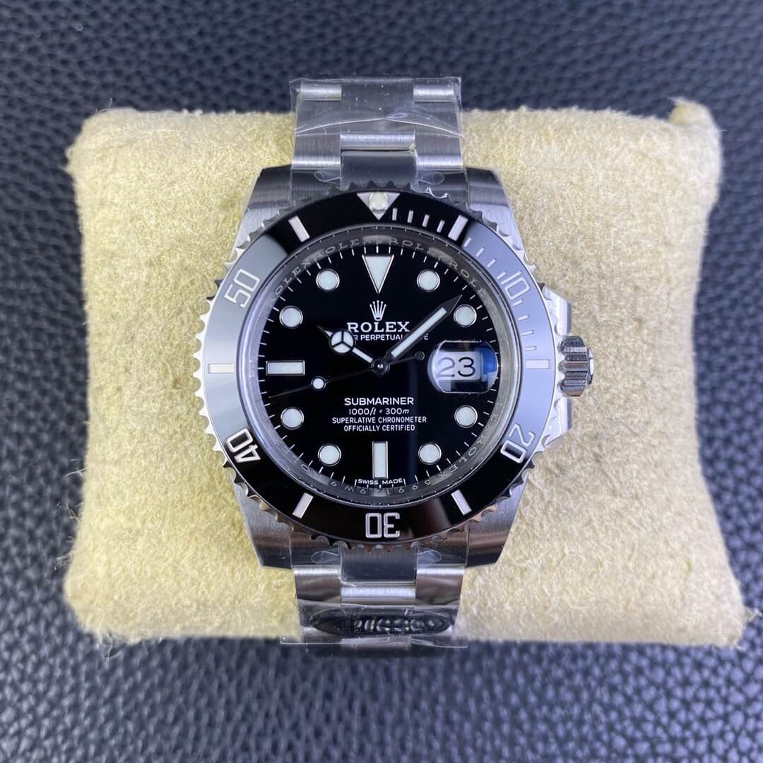 Rolex  Submariner