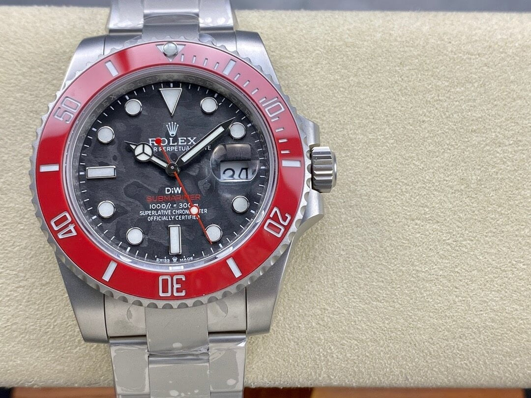 Rolex  Submariner
