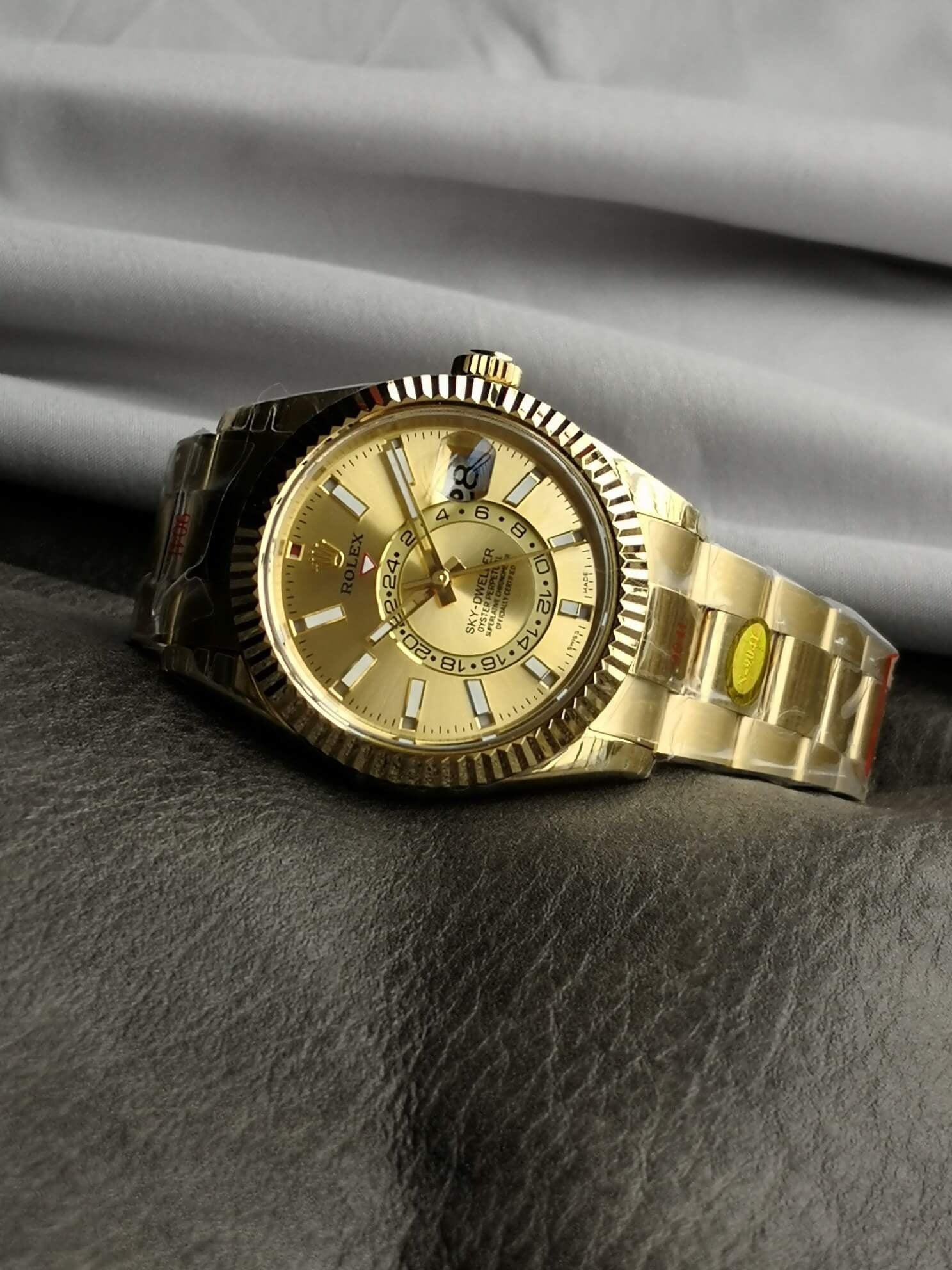 Rolex  Sky-dweller