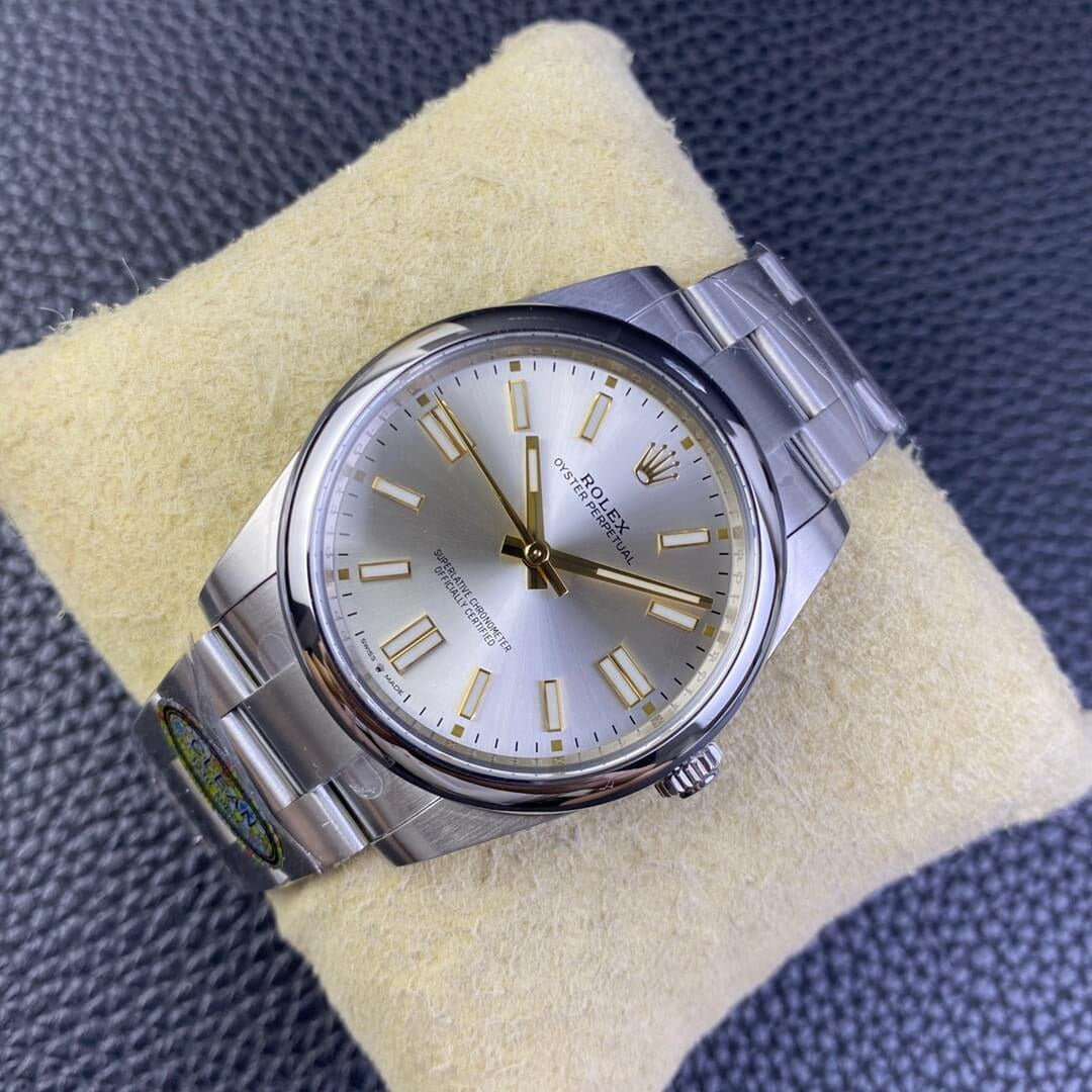Rolex  Oyster Perpetual