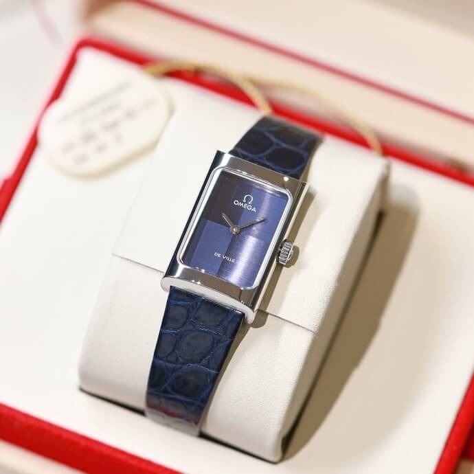 Omega De Ville