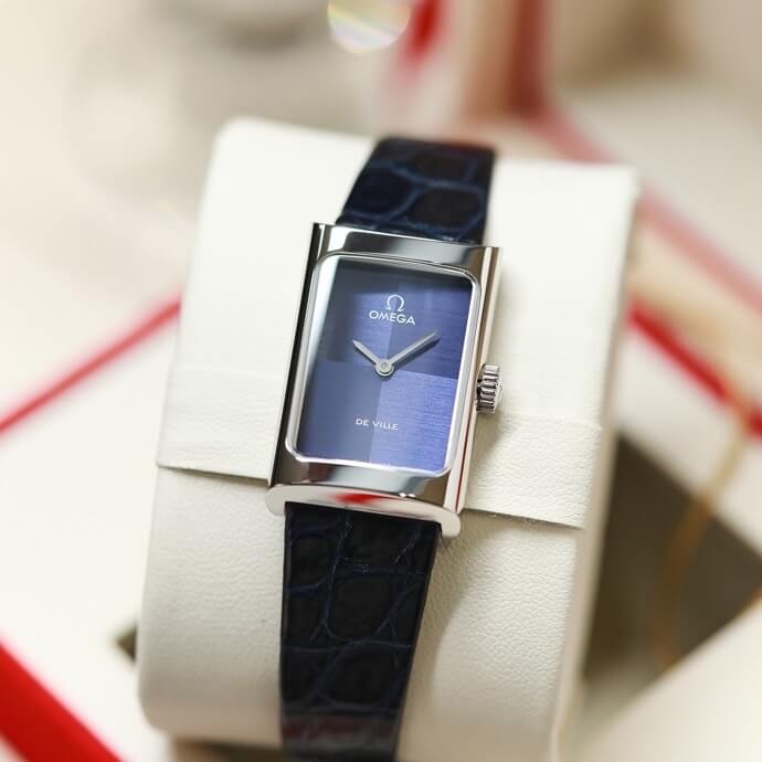 Omega De Ville
