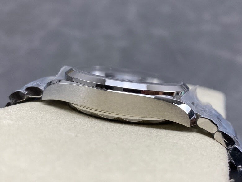 Omega Railmaster