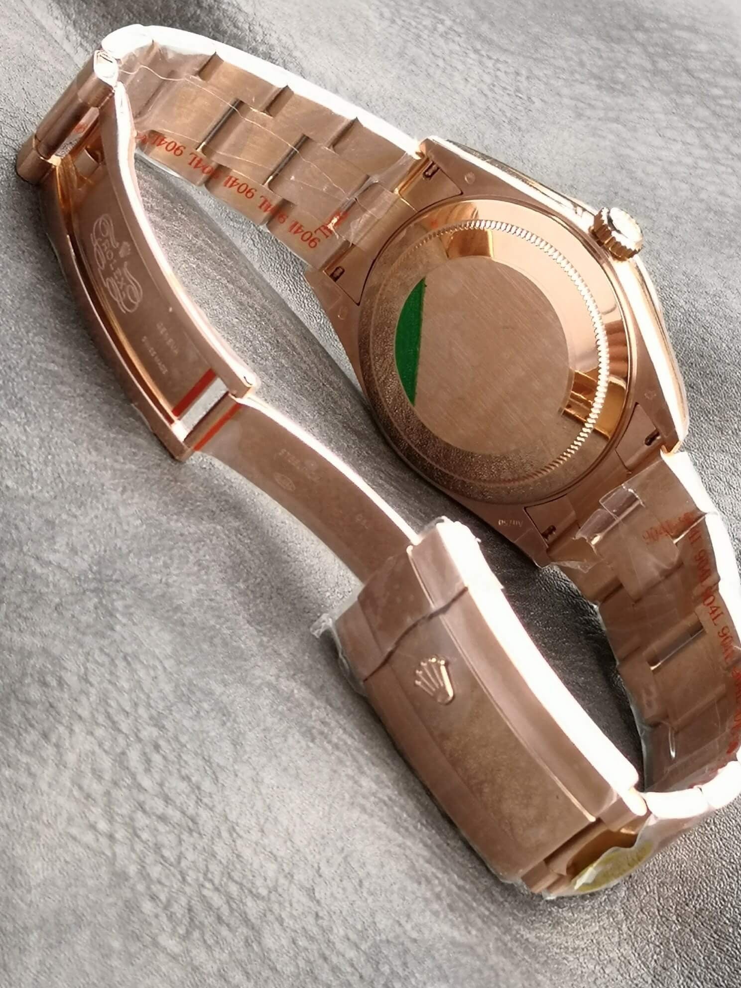 Rolex  Sky-dweller