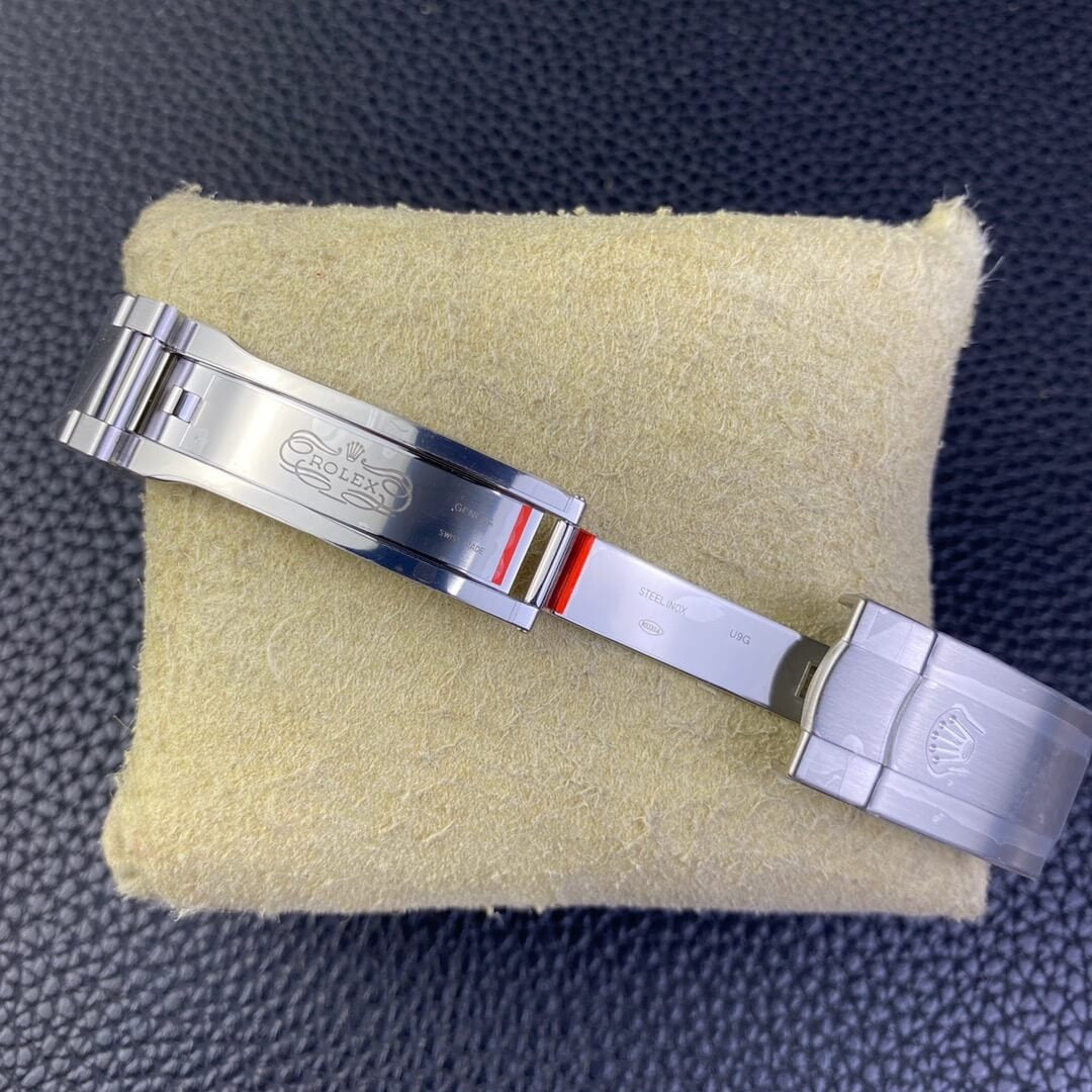 Rolex  Oyster Perpetual