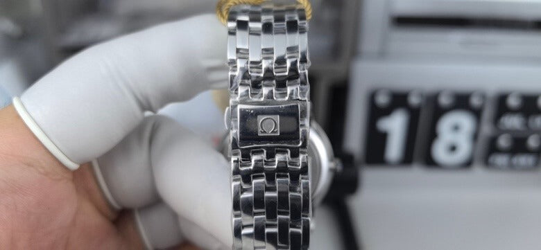 Omega De Ville