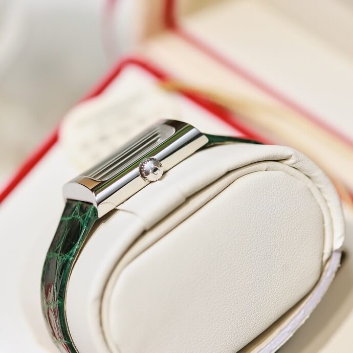 Omega De Ville