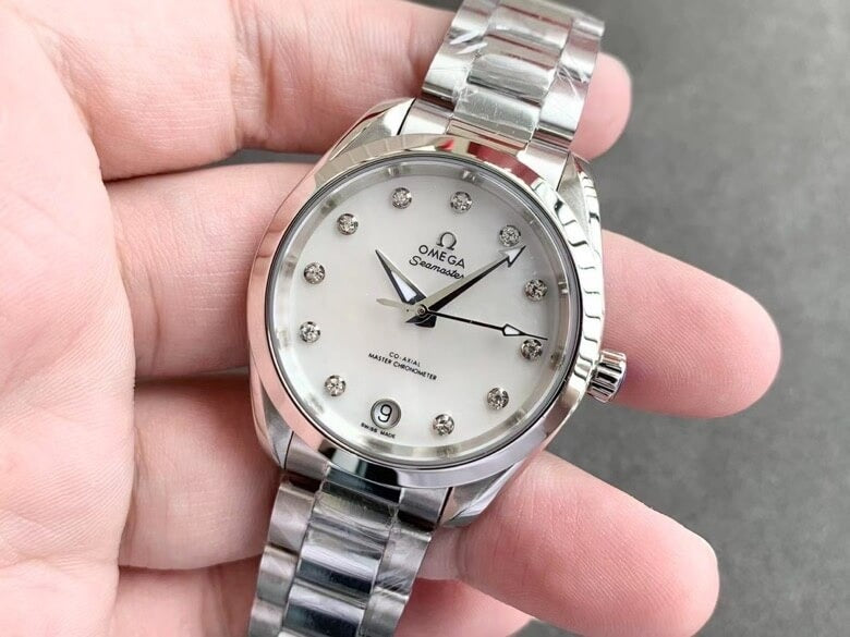 Omega De Ville