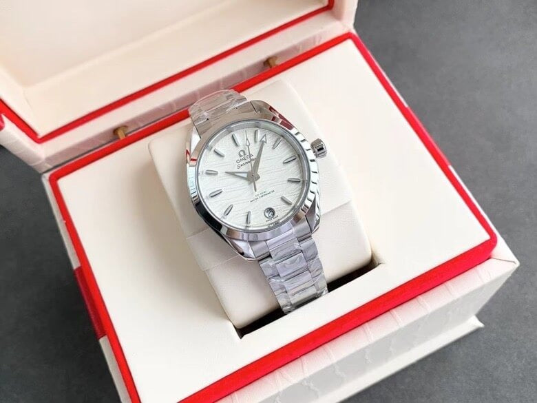 Omega De Ville