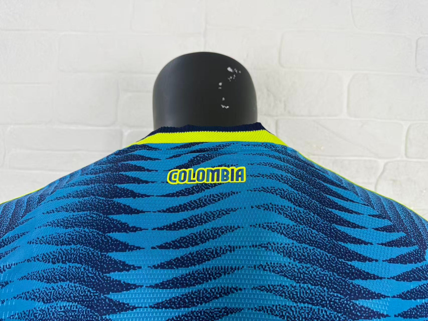 Colombia Away Player Jersey - Short Sleeve