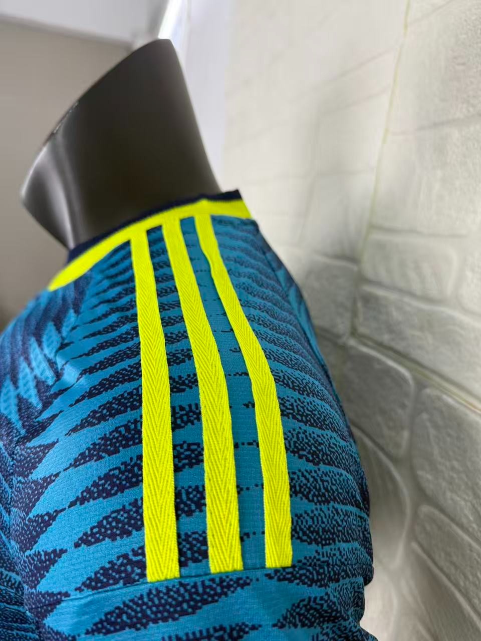 Colombia Away Player Jersey - Short Sleeve
