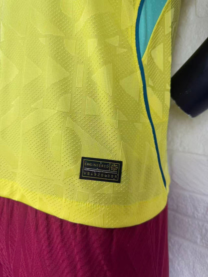 Brazil Home Player Jersey - Short Sleeve