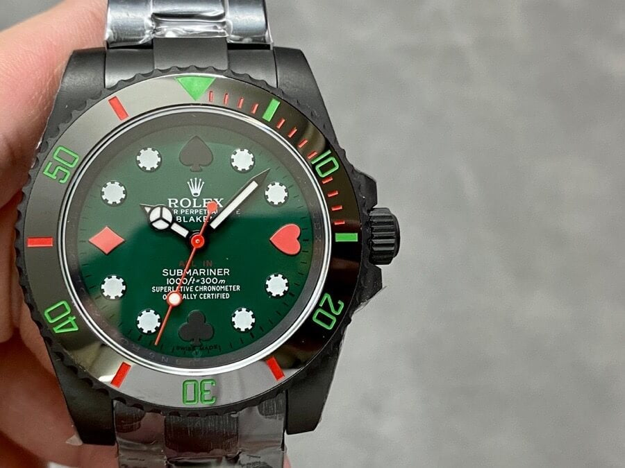 Rolex  Submariner