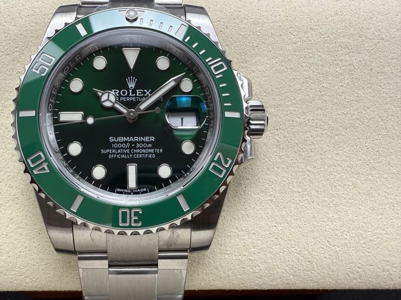 Rolex  Submariner