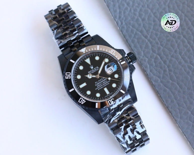 Rolex  Submariner